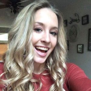 Meet your Posher, Makenzie